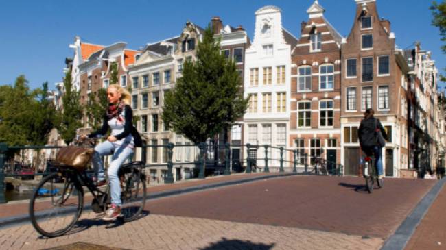 Amsterdam is a cycle friendly city