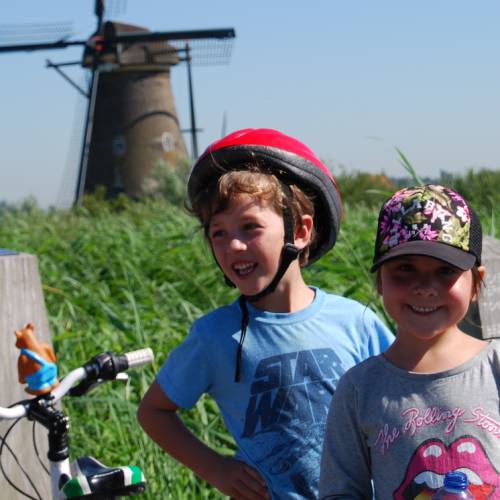 Kids enjoying the family ride in Holland