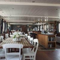 Magnifique I dining and bar on Category A+ barge