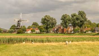 shutterstock_752831677, Pieterburen, start point of the Pieterpad Camino