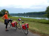 Taking a break beside the Danube in Hungary |  <i>Lilly Donkers</i>