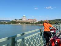 Admiring the Esztergom Basilica |  <i>Lilly Donkers</i>