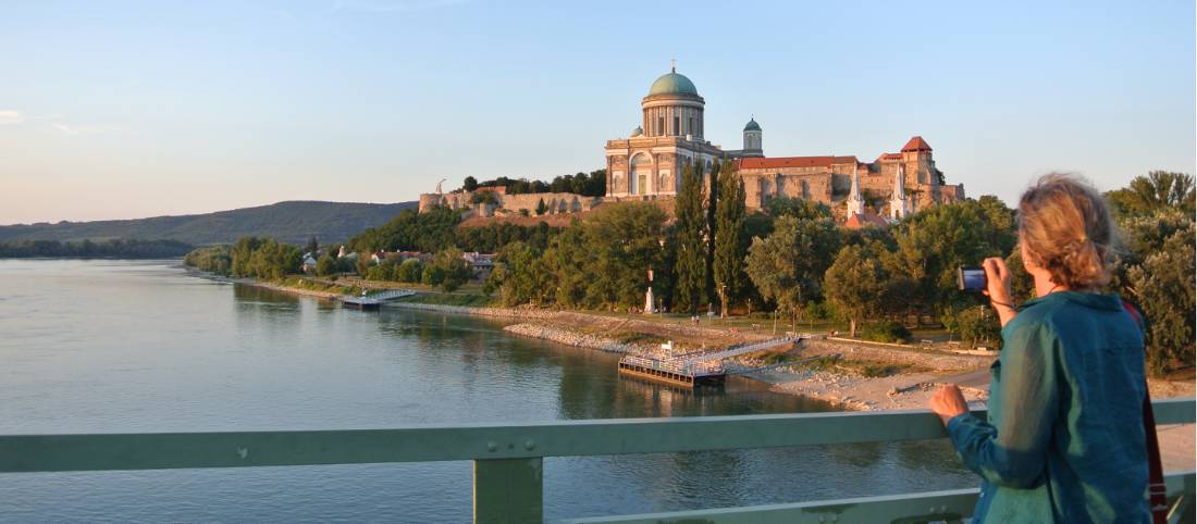 Admiring Esztergom's beautiful Basilica |  <i>Lilly Donkers</i>