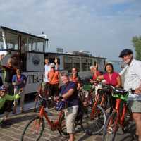 Cyclists on the Veneto Bike & Boat trip