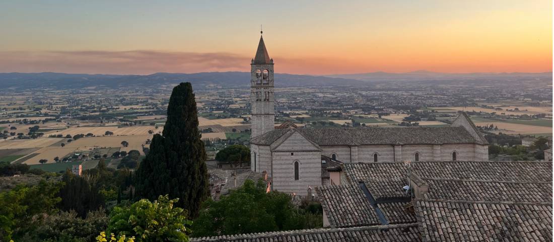 Sunset view over Assisi |  <i>Jaclyn Lofts</i>