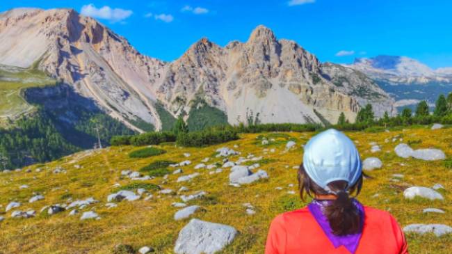 Pausing to marvel at the Dolomites | Gus Cheung