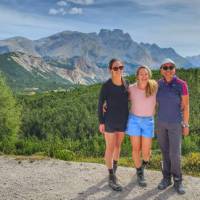 Hiking the Dolomites with friends | Gus Cheung