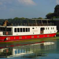 Ave Maria premium boat exterior docked in Mantova | Efti Poulos