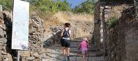 On the trail, Cinque Terre | Philip Wyndham
