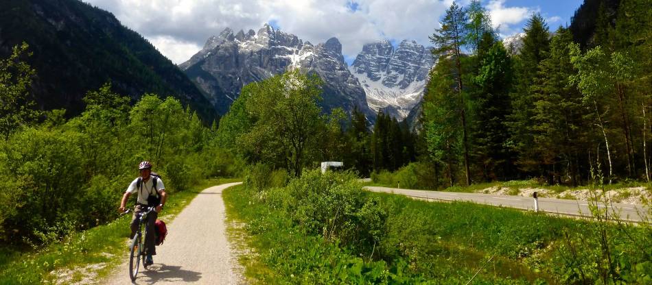 dolomites cycling tour