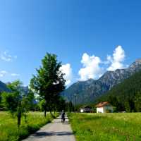 Cycling into the Landro Valley in the Dolomites | Rob Mills