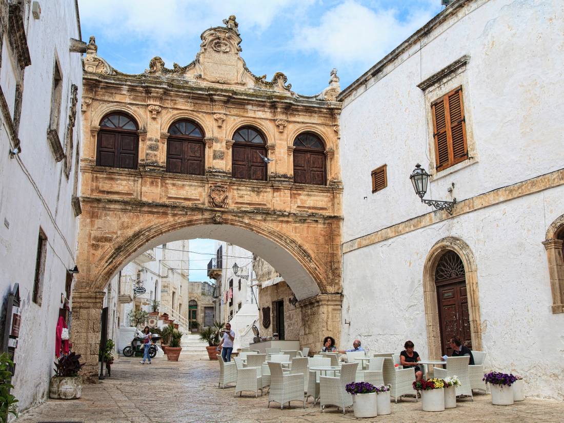 The old town citadel , Ostuni, Puglia, Italy. |  <i>Lesley Treloar</i>