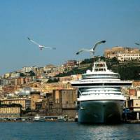 Ferry in Capri, Italy | Sue Badyari