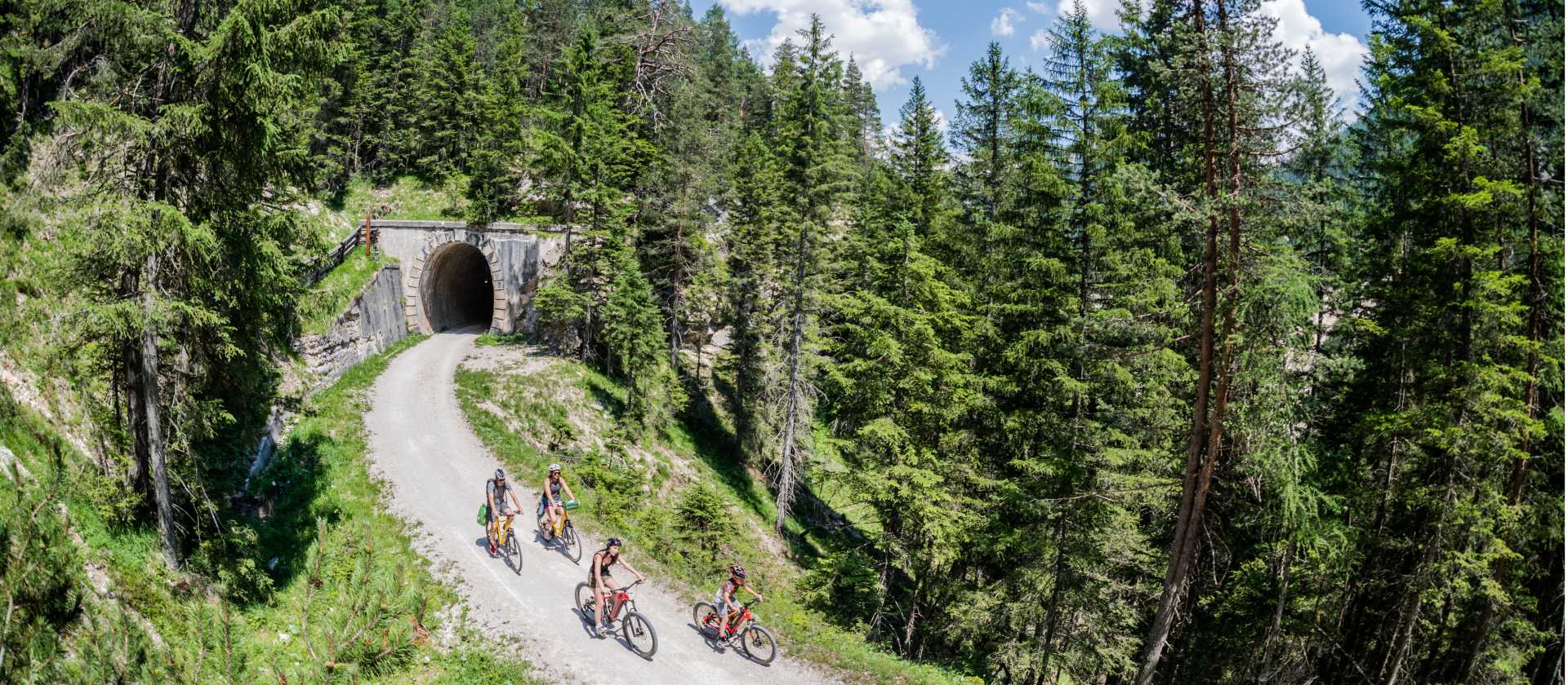Cycling the paths around Cortina d'Ampezzo
