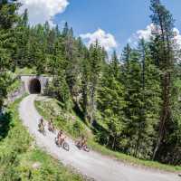 Cycling the paths around Cortina d'Ampezzo