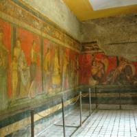 Preserved frescoes in Pompeii | Sue Badyari