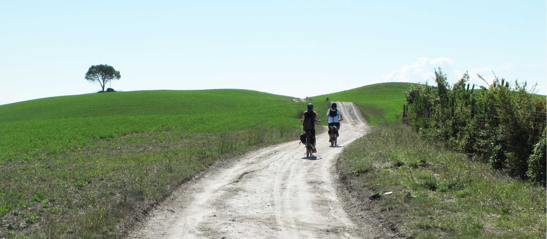 Cycling towards Bagno Vignoni on the Via Francigena cycle path