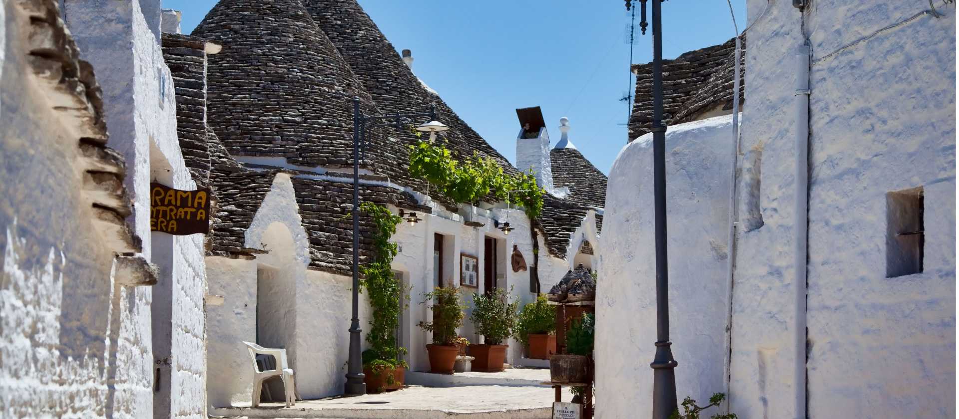 Trulli in the UNESCO town of Alberobello | Lesley Treloar