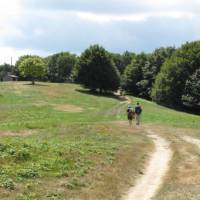 Walkers on the route from La Verna to Caprese Michelangelo