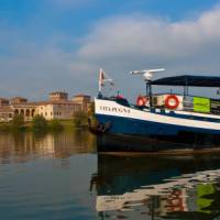 Sailing through the Veneto region of Italy