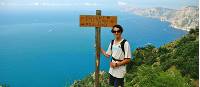 Following the sign, walking between Agerola and Positano |  <i>Sue Badyari</i>