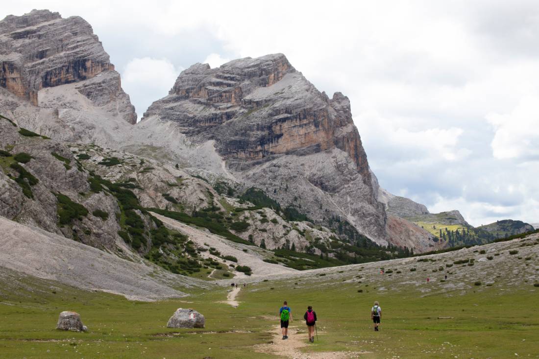 Hiking by the Gran Fanes Alp in the Dolomites |  <i>Simone Antonazzo</i>