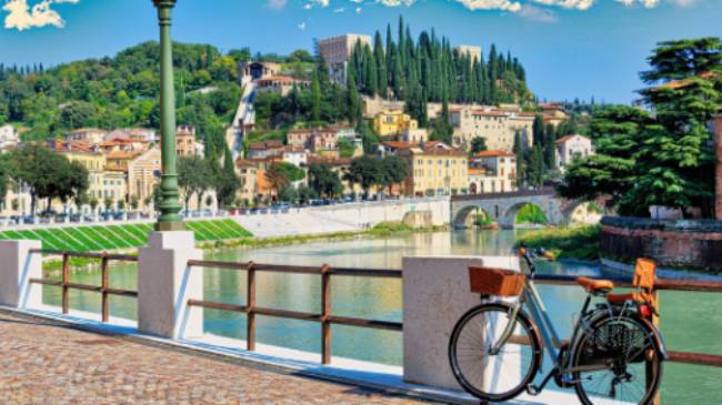 Explore Verona by bike