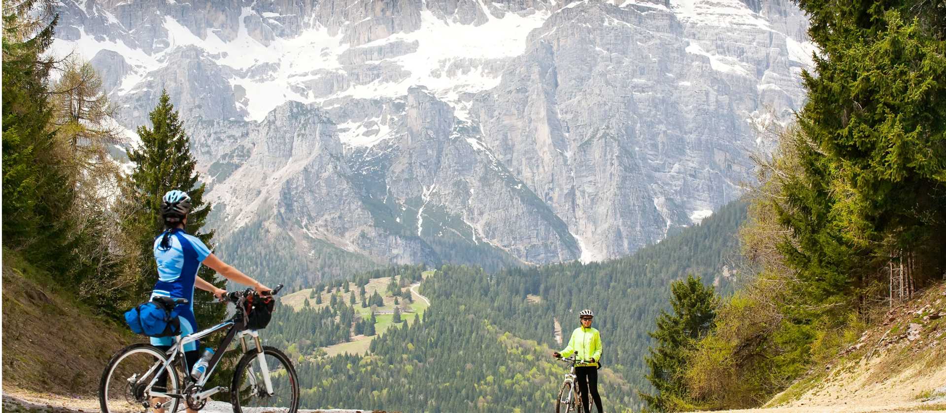 Enjoy biking in the Dolomites
