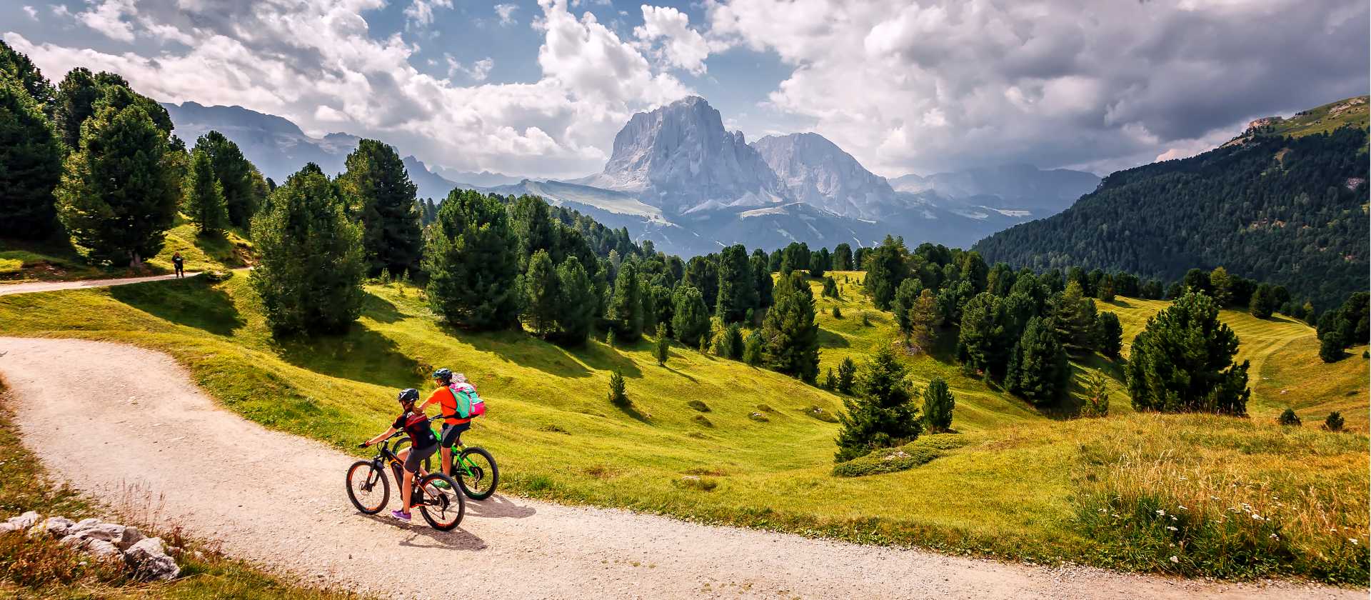 Cycle in the Dolomites