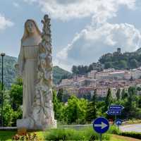 Entering the town of Cascia in Italy