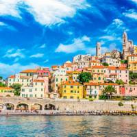 Discover the medieval town of Cervo in Italy
