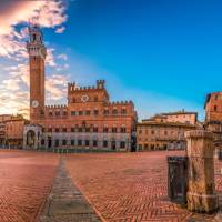 The impressive plaza in Siena