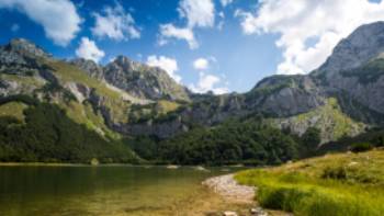 TRNOVACKO LAKE,3e Travel Untouched beauty of Trnovacko Lake on the Via Dinarica