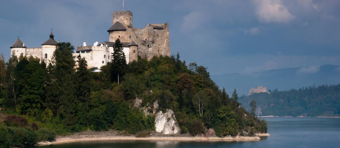 Fairytale Polish castles perched on the river's edge