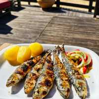 Fresh grilled seafood on the Portuguese Way | Gus Cheung