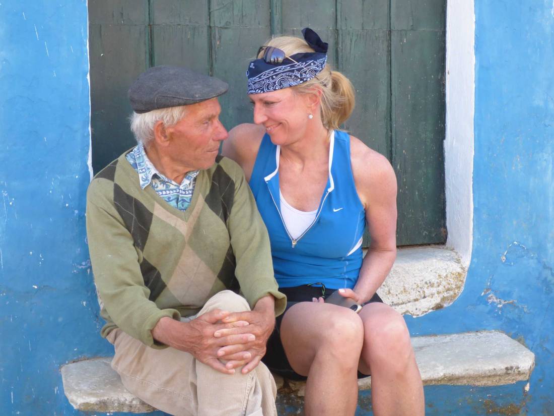 Making friends with the locals in the Alentejo