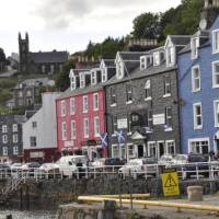The town of Tobermory on our 'Bike and Boat' trip