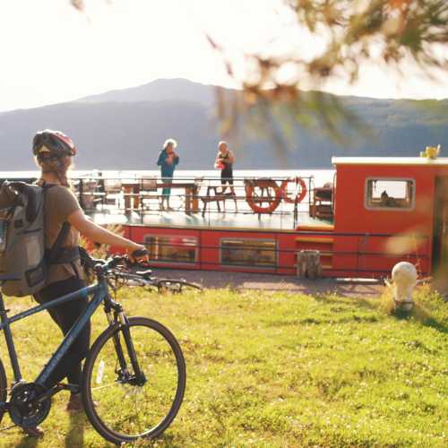 Cycle the Great Glen Way on a barge tour