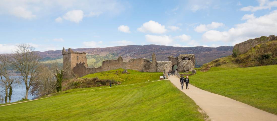Exploring Fort Augustus in Scotland |  <i>Kenny Lam</i>