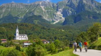 Dolina Soce Dreznica, Slovenia,Tomo Jesenicnik Soca Valley forms a stunning backdrop for cycling