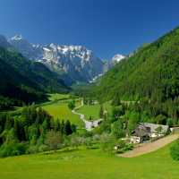 Discover the delightful alpine valleys | Tomo Jesenicnik