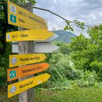 Follow the signposts on the Alpe Adria Trail