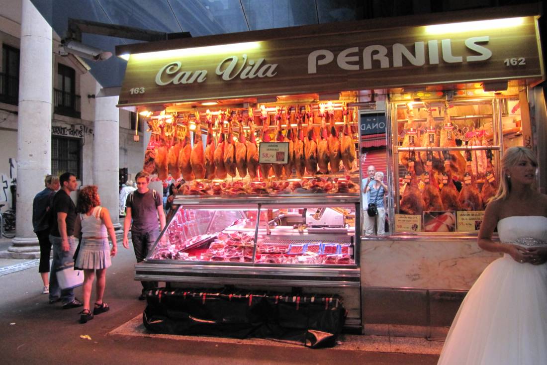 Jamon y novia at the Boqueria Market in Spain |  <i>Tony Henshaw</i>