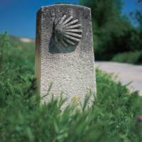 Marker on the Compostela trail