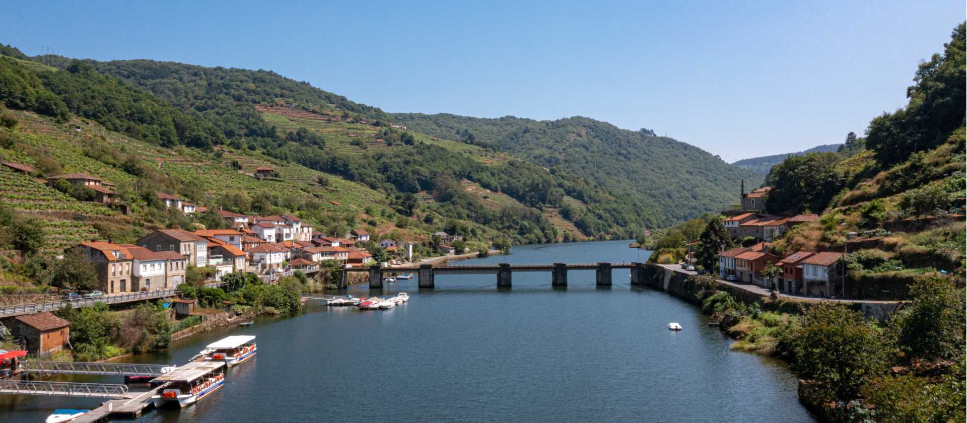 The charming village of Belesar on the Camino de Invierno (Winter Way). | Adolfo Enríquez
