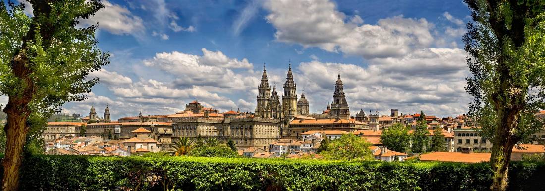 The iconic Santiago de Compostela as seen from the Camino de Invierno (Winter Way). |  <i>Adolfo Enríquez</i>