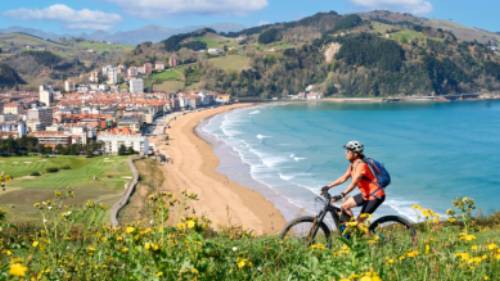 Cycling along the Camino Norte in Spain