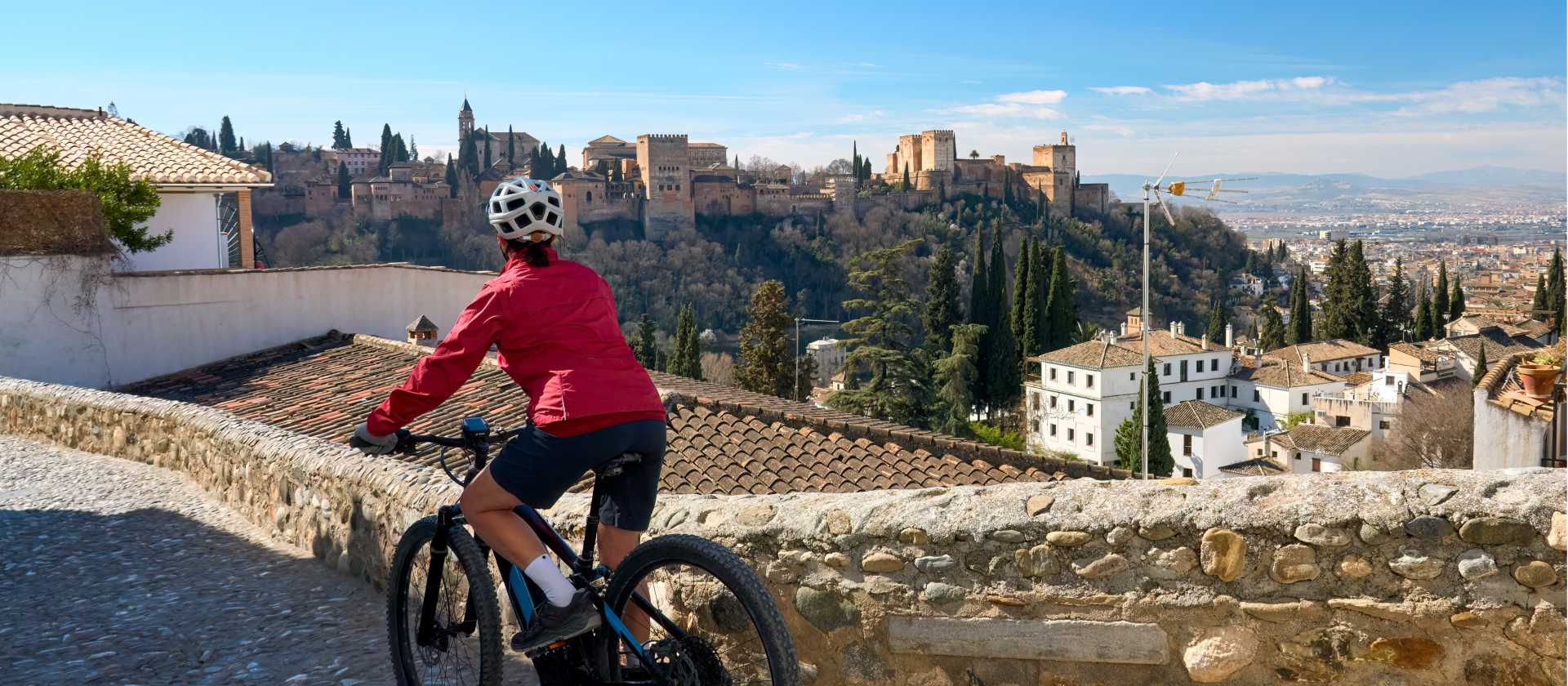 Explore fascinating Granada by bike
