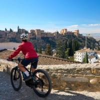 Explore fascinating Granada by bike