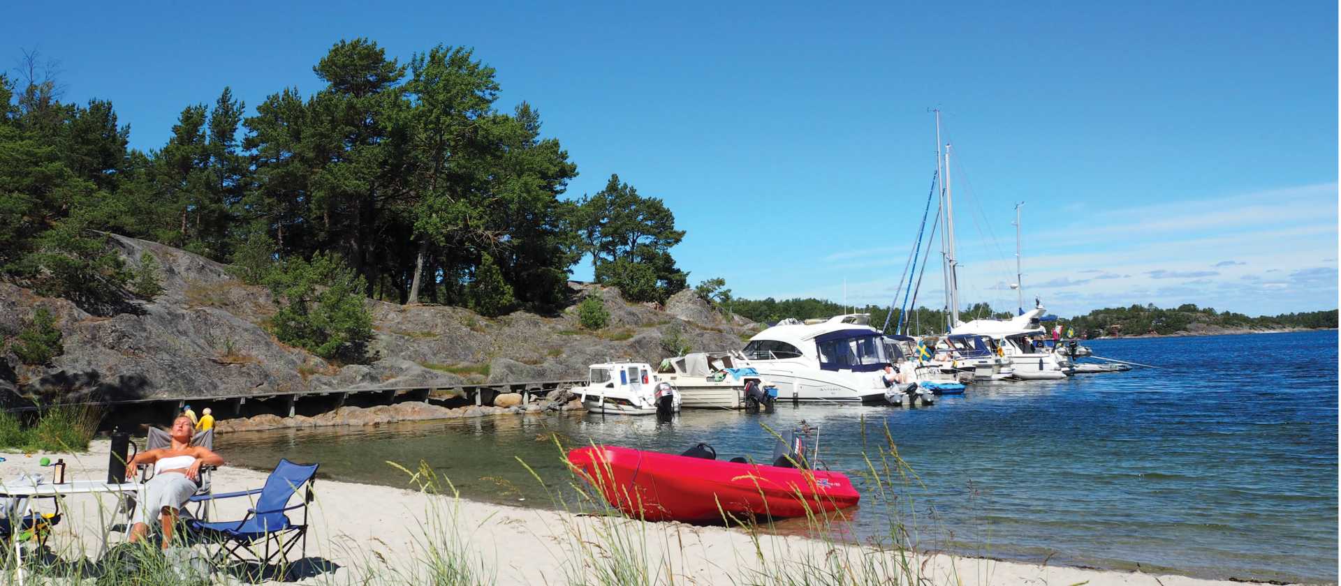 Sunshine on the beach fronts of Nåttarö and Ålö Islands | Kathy Kostos